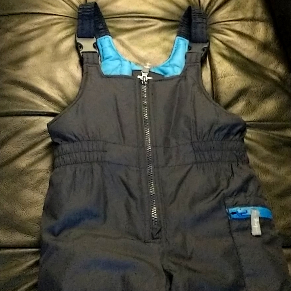 Carter's snowpants